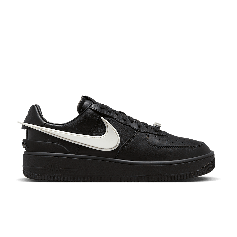 NIKE　AIR FORCE 1 LOW SP　AMBUSH BLACK Nike Air Force 1 Low SP AMBUSH Black