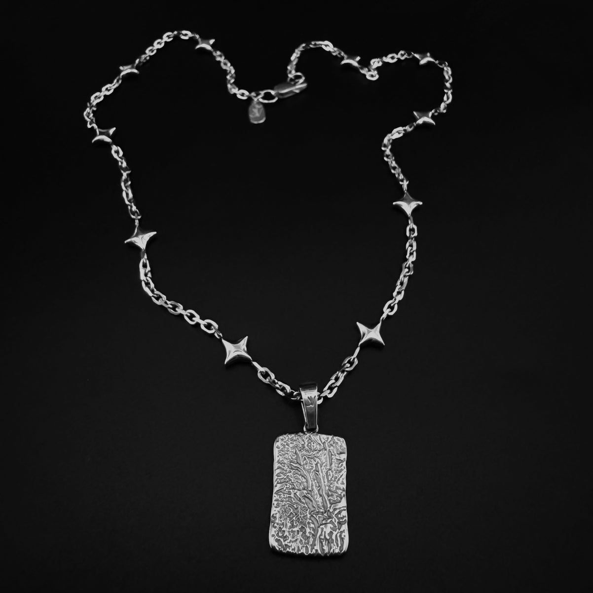 Silber celestial Halskette with black lava melting Anhänger