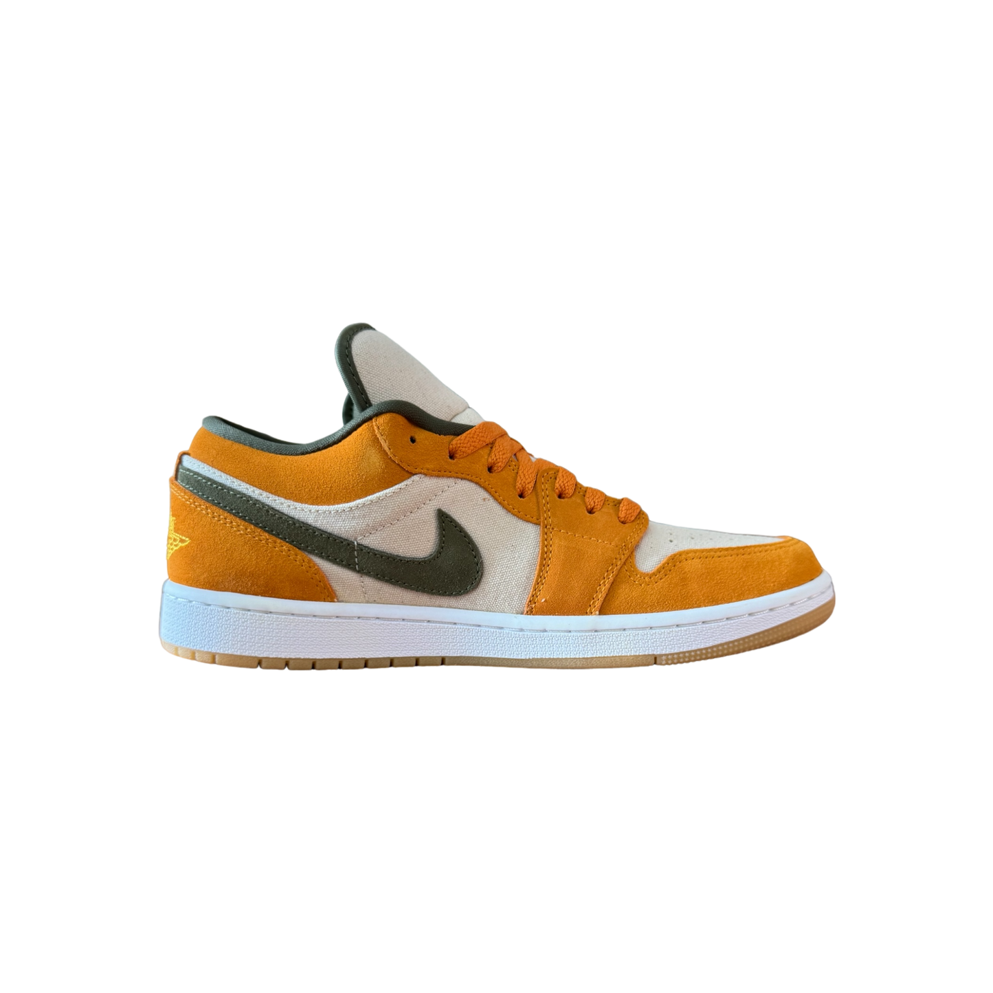 Air Jordan 1 low SE Light Curry