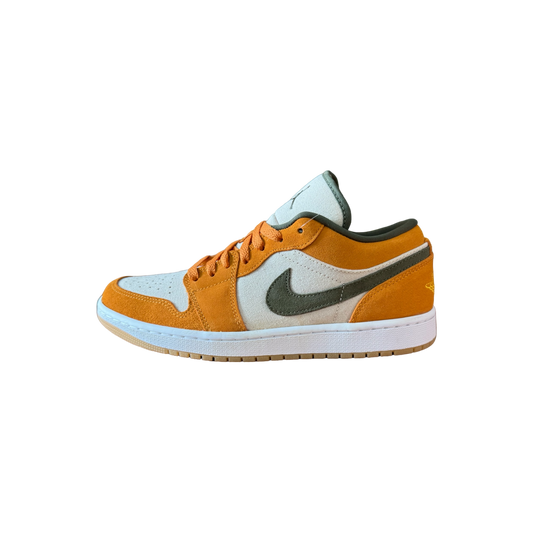 Air Jordan 1 low SE Light Curry