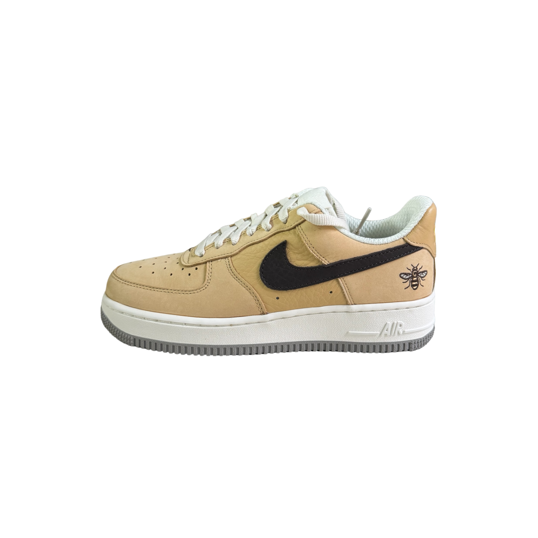 Nike_Air_Force_1_low_Manchester_Bee_left_side