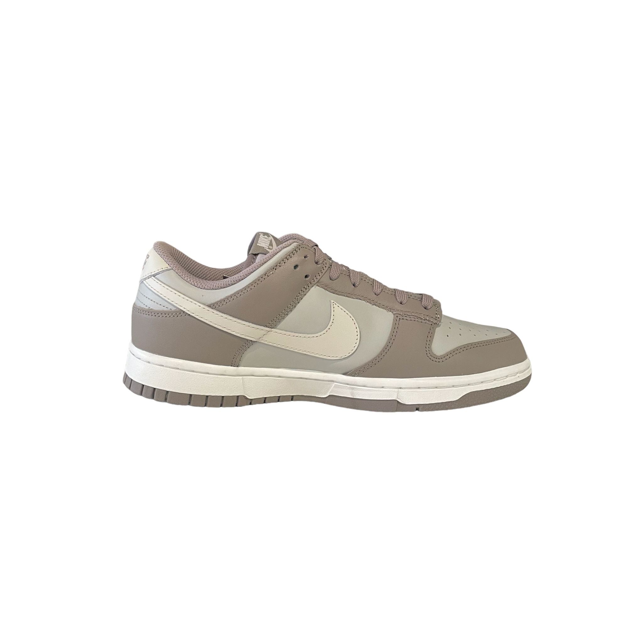 Nike Dunk Low Bone Beige (W)