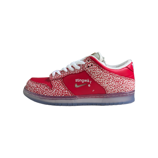 Nike_SB_Dunk_low_Stingwater_Magic_Mushroom_left_side