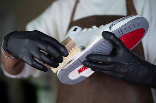 Sneaker Basic Cleaning