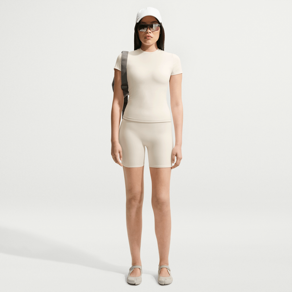 NikeSKIMS Matte Women's Padded Baby T-Shirt NSKM Actv Ivory/NSKM Actv Ivory
