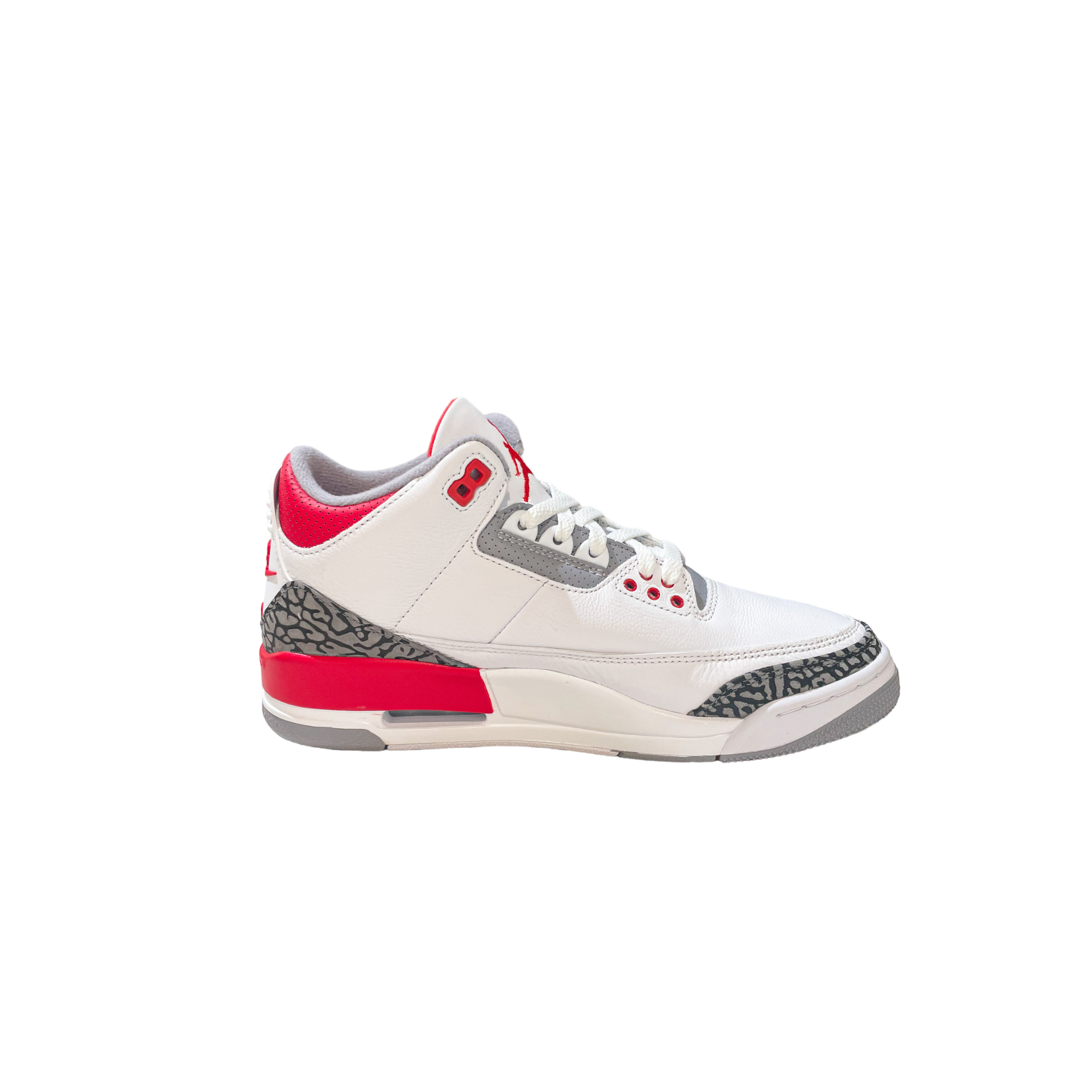 Air Jordan 3 Retro Fire Red 2022