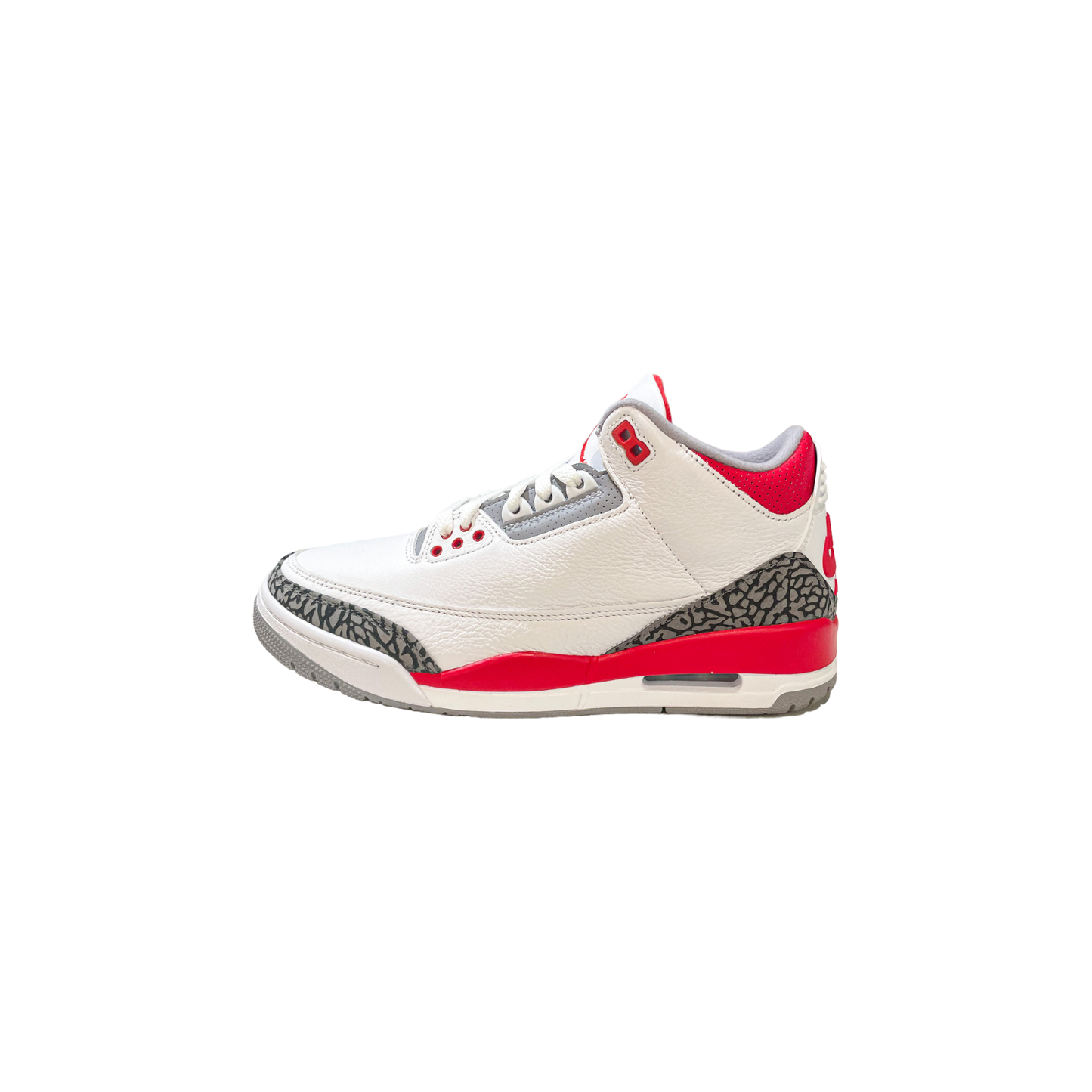 Air Jordan 3 Retro Fire Red 2022