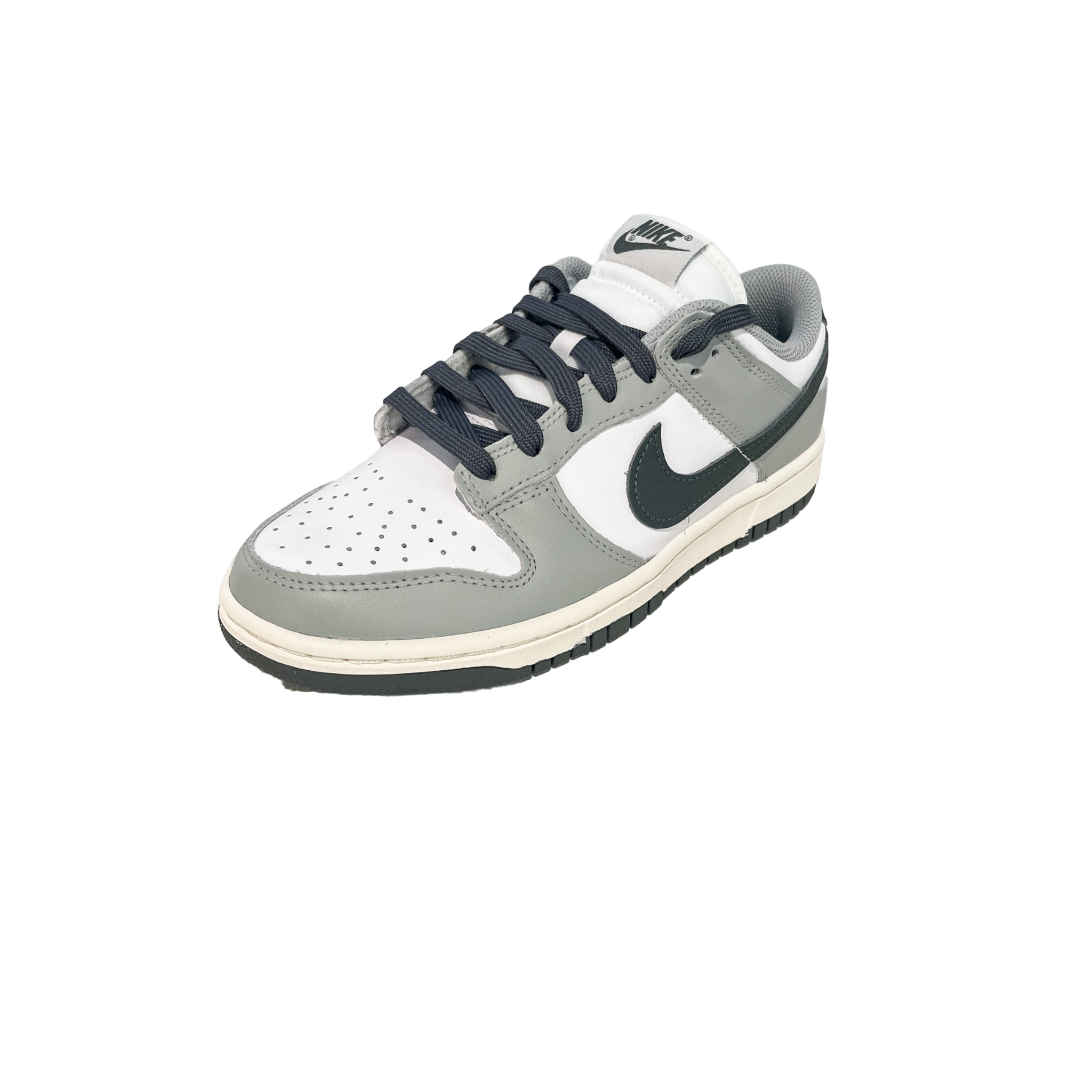 Nike Dunk Low light smoke grey (W)